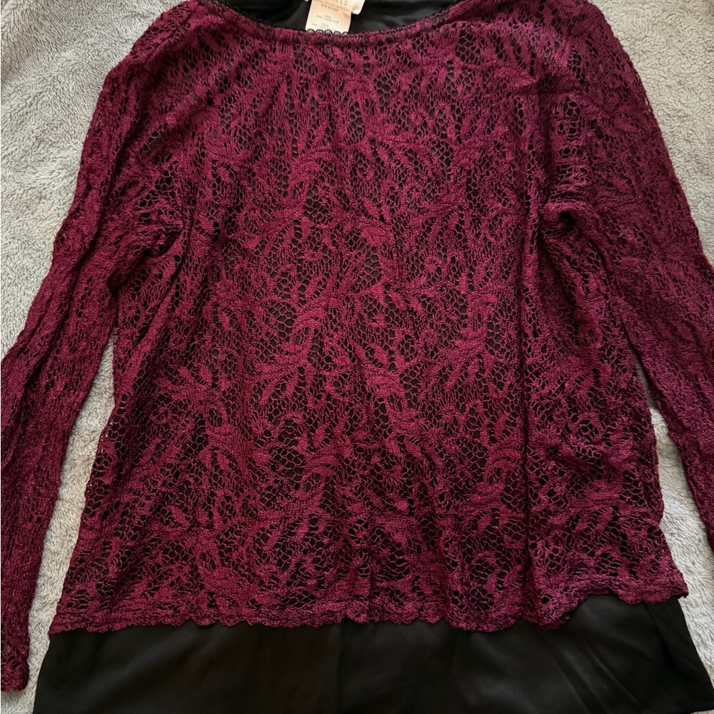 Women's Burgundy Lace Long-Sleeve Blouse